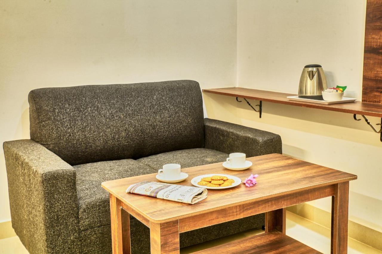 Visa Inn Transit Stay With Airport Transfer Bangalore Exterior foto